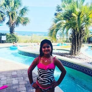 Meet your Posher, Thalita